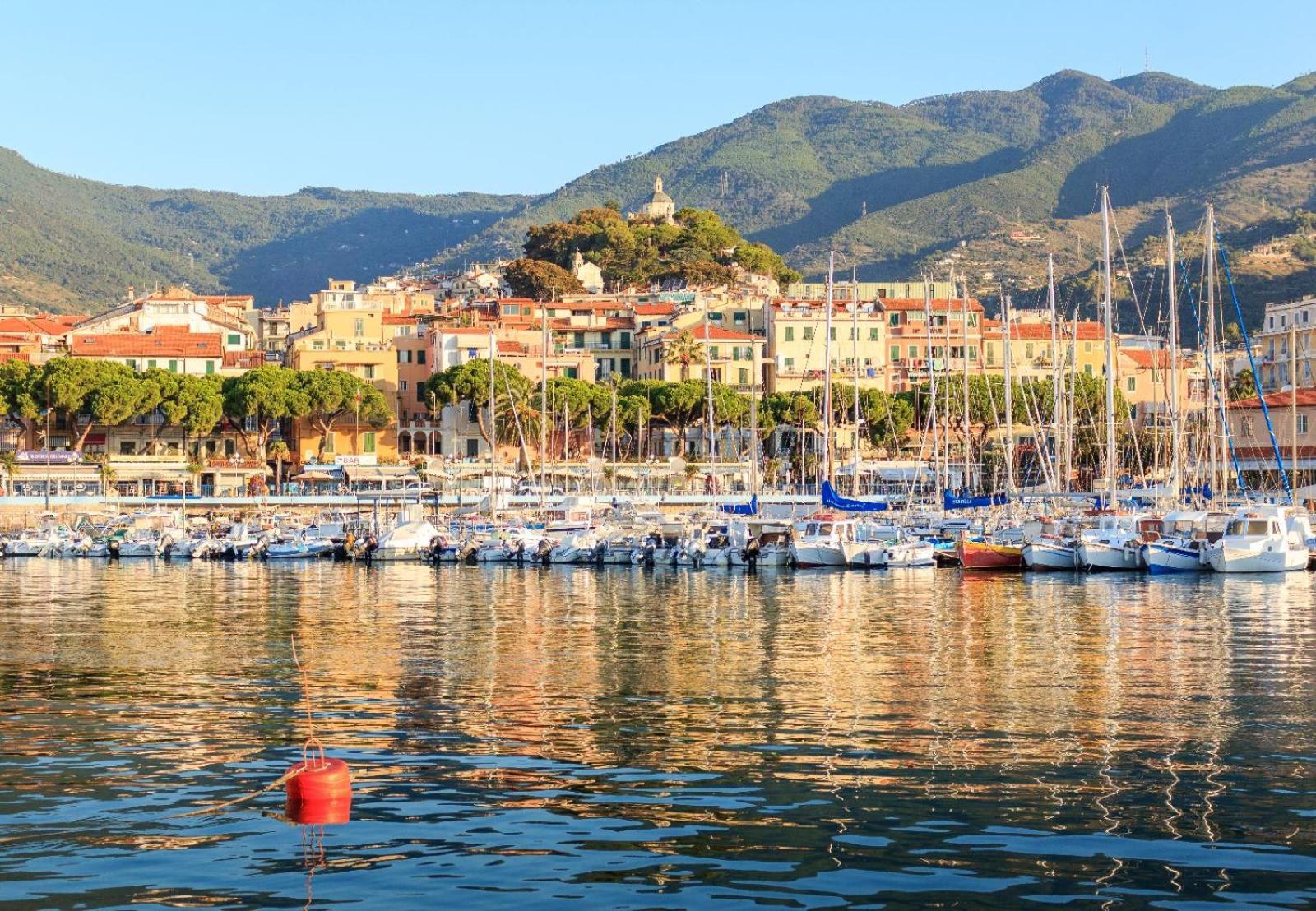 La Pace, Il Sole, Il Mare - Sanremo Casa Indipendente Vista Mare, Posto Auto Privato, Ampio Spazio Esterno Attrezzato, A Pochi Minuti Dalle Spiagge Exteriér fotografie