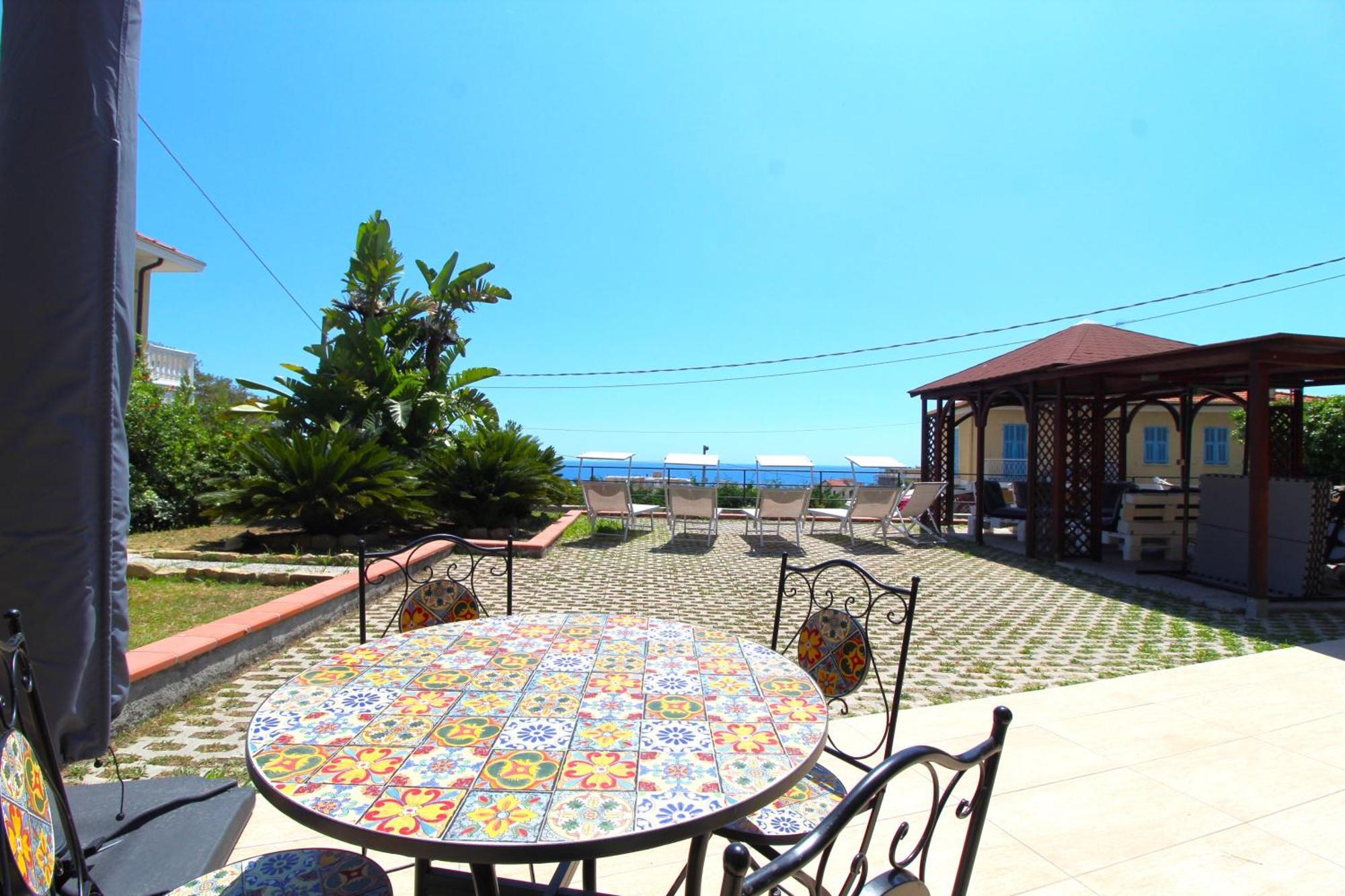 La Pace, Il Sole, Il Mare - Sanremo Casa Indipendente Vista Mare, Posto Auto Privato, Ampio Spazio Esterno Attrezzato, A Pochi Minuti Dalle Spiagge Exteriér fotografie